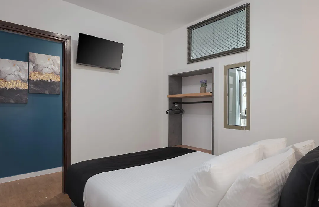 Syntagma Mitropoleos Residence-1